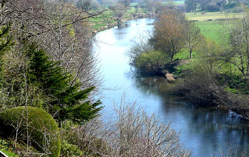Kenchester River Wye from Weir Gardens